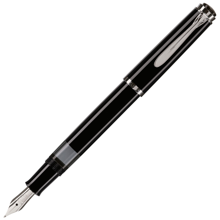 Classic M205 Vulpen Black-silver in de groep Pennen / Fine Writing / Vulpennen bij Voorcrea (134772_r)