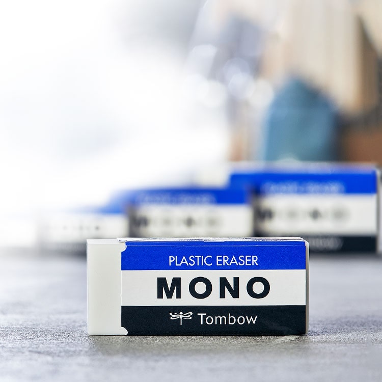 Mono Plastic Gum Medium in de groep Pennen / Accessoires voor pennen / Gummen bij Voorcrea (100970)