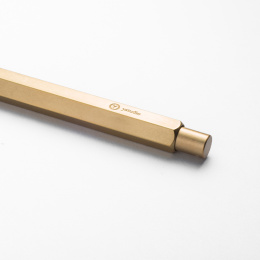 Classic Revolve Sketching Pencil 2 mm Brass in de groep Pennen / Kunstenaarspotloden en -stiften / Schetspotloden bij Voorcrea (101378)