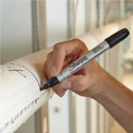 Metal Small Permanent Marker Zwart in de groep Pennen / Kunstenaarspotloden en -stiften / Viltstiften bij Voorcrea (104767)