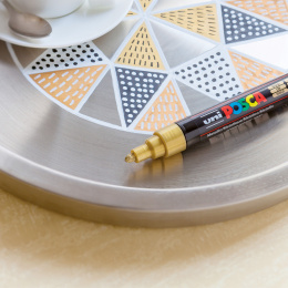 PC-5M Medium in de groep Pennen / Kunstenaarspotloden en -stiften / Illustratiemarkers bij Voorcrea (110081_r)