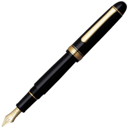 #3776 Century Vulpen Black Gold Trim Music nib in de groep Pennen / Fine Writing / Vulpennen bij Voorcrea (112519)