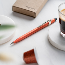 Fixpencil Nespresso Ochre 2 mm in de groep Kunstenaarsmateriaal / Krijt en potloden / Grafiet en potloden bij Voorcrea (126010)
