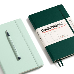 Notebook A5 Medium Forest Green in de groep Papier & Blokken / Schrijven en noteren / Notitieboeken bij Voorcrea (129427_r)