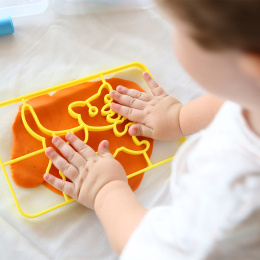 Speeldeeg Kit Cat in de groep Kids / Knutselspullen en verf voor kinderen / Creëren met klei bij Voorcrea (132143)