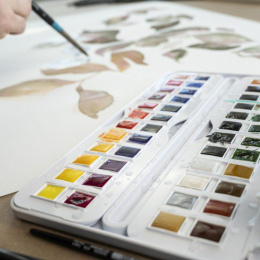 Aquarelverf Studio 48  ½ -Half pans  in de groep Kunstenaarsmateriaal / Kunstenaarsverf / Aquarelverf / Aquarelverf in napje bij Voorcrea (132940)