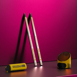 Schoolset Norix Potloden + accessoires Yellow in de groep Kids / Kinderpotloden en -stiften / Schrijfpennen voor kinderen bij Voorcrea (135511)