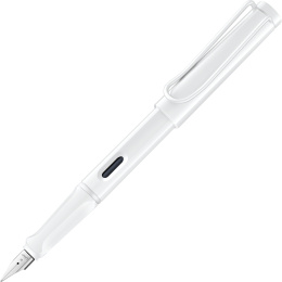Safari All White Set Medium in de groep Pennen / Fine Writing / Vulpennen bij Voorcrea (135752)