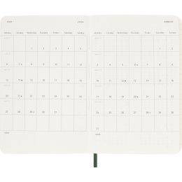 Kalender 12M Weekly Notebook 2026 Softcover Pocket Myrtle Green in de groep Papier & Blokken / Kalenders en agenda's / 12 maanden agenda's bij Voorcrea (136121)