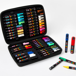 Posca Marker 40-set Rubbercase in de groep Pennen / Kunstenaarspotloden en -stiften / Acrylmarkers bij Voorcrea (136282) Posca Marker 40-set Rubbercase in de groep Pennen / Kunstenaarspotloden en -stiften / Acrylmarkers bij Voorcrea (136282)