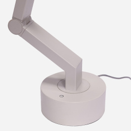 Verve Bureaulamp Lichtgrijs in de groep Creëren & Hobby / Hobbytoebehoren / Verlichting bij Voorcrea (136667)