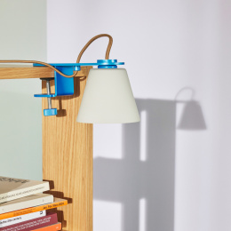 Lure Klemlamp Metallic Blue in de groep Creëren & Hobby / Hobbytoebehoren / Verlichting bij Voorcrea (136669)