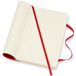 Classic Soft Cover Notebook Pocket Red in de groep Papier & Blokken / Schrijven en noteren / Notitieboeken bij Voorcrea (136829_r)