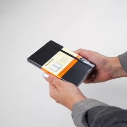 Kalender 18M WeekNote Soft Cover Pocket Black in de groep Papier & Blokken / Kalenders en agenda's / 18 maanden agenda's bij Voorcrea (137007)
