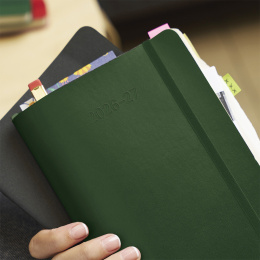 Kalender 18M WeekNote Soft Cover Large Myrtle Green in de groep Papier & Blokken / Kalenders en agenda's / 18 maanden agenda's bij Voorcrea (137023)