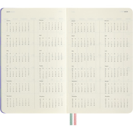 Kalender 18M WeekNote Hard Cover Large Alice in Wonderland in de groep Papier & Blokken / Kalenders en agenda's / 18 maanden agenda's bij Voorcrea (137025)