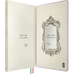 Kalender 18M WeekNote Hard Cover Large Alice in Wonderland in de groep Papier & Blokken / Kalenders en agenda's / 18 maanden agenda's bij Voorcrea (137025)
