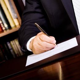 Bullet Gold Titanium in de groep Pennen / Fine Writing / Balpennen bij Voorcrea (137026)