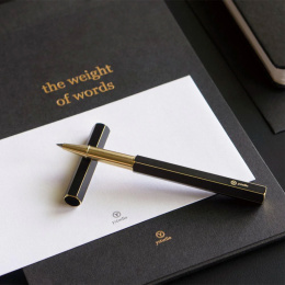 Classic Revolve Rollerball Black in de groep Pennen / Fine Writing / Rollerball bij Voorcrea (137414)