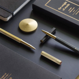 Classic Revolve Rollerball Black in de groep Pennen / Fine Writing / Rollerball bij Voorcrea (137414)