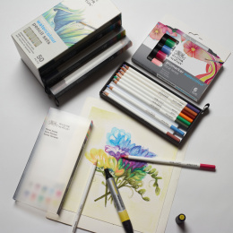 Studio Collection Aquarelpotloden Box 50-set in de groep Pennen / Kunstenaarspotloden en -stiften / Aquarelpotloden bij Voorcrea (138083)
