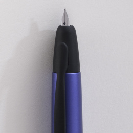 Capless Vulpen Limited Edition 2026 Steel Purple in de groep Pennen / Fine Writing / Vulpennen bij Voorcrea (138178_r)