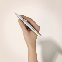 Meridian Chrome/Gold Balpen in de groep Pennen / Fine Writing / Balpennen bij Voorcrea (138306)