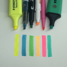 Sample kit Neon highlighters in de groep Pennen / Labelen en kantoor / Markeerstiften bij Voorcrea (sample04_set)